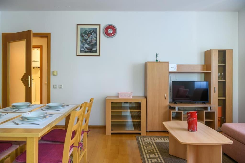 Apartment Sunce Pula Exterior foto