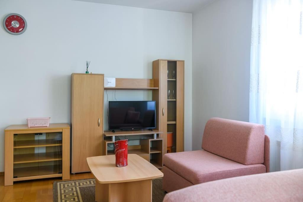 Apartment Sunce Pula Exterior foto